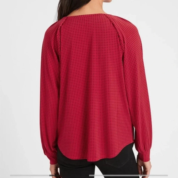 Banana Republic black print top - Picture 2 of 8